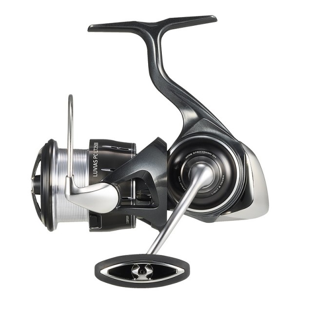 Carreto Daiwa Luvias 24LT 4000XH