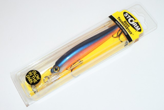 Deep ThunderStick 11cm Cor:582